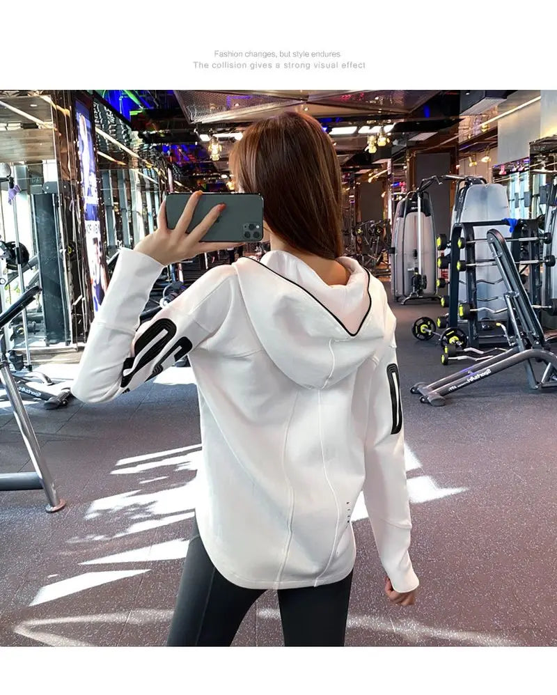 Women Sports Jacket Quick-Drying Breathable Long-Sleeved Hooded Zipper Pockets Slimming Fashionable Cool Yoga Wear Fitness Top