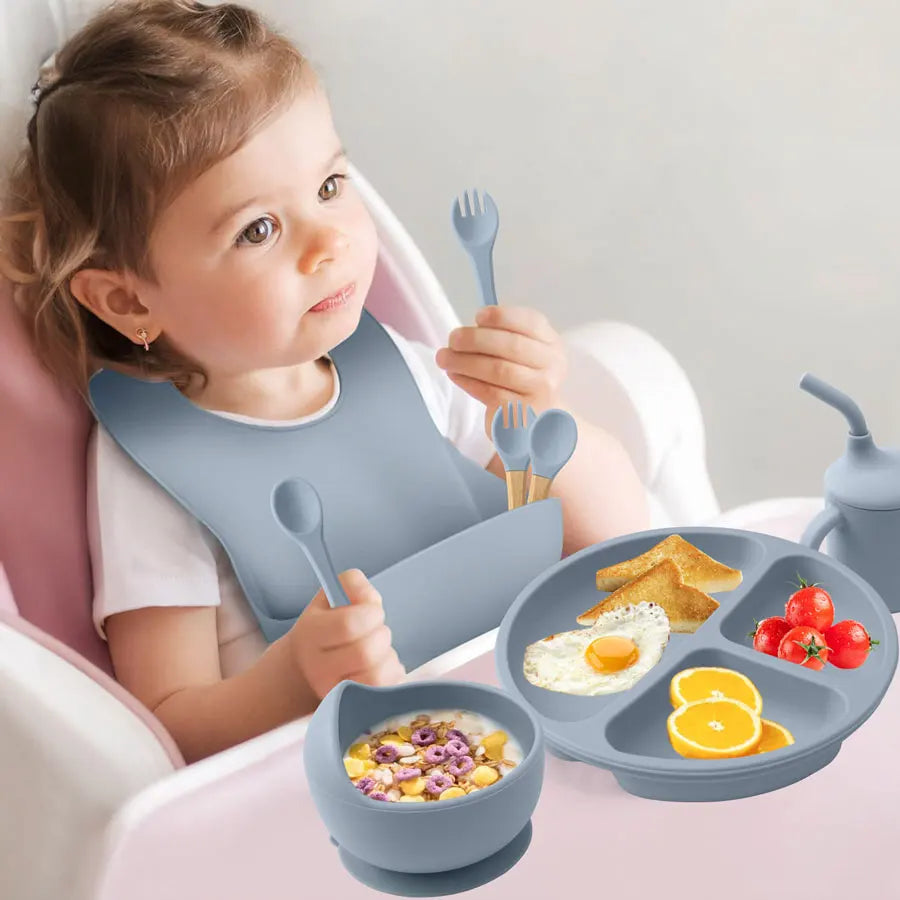 8PCS/Set BPA Free Silicone Baby Feeding Set